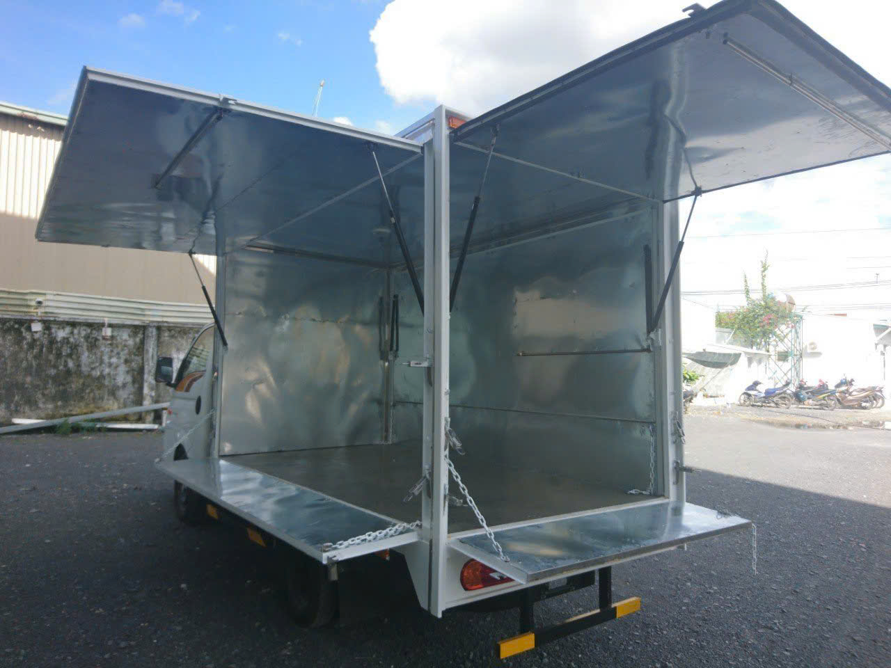 z6003866514394 b479c1d3e2019f520d299f42e5b92643 Hyundai Porter H150