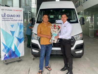 giao xe hyundai tai (3)